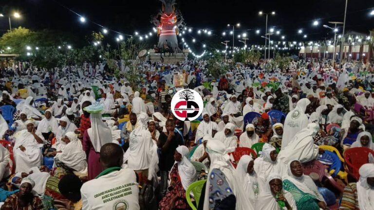 Kankan : Cheick Souleymane Sidibé entouré d’une immense foule, clôture les activités de son Maouloud.