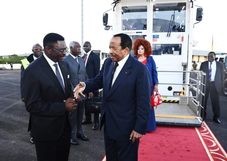 Afrique-Cameroun : Après des Fake News sur sa mort, le président Paul Biya de retour au pays.