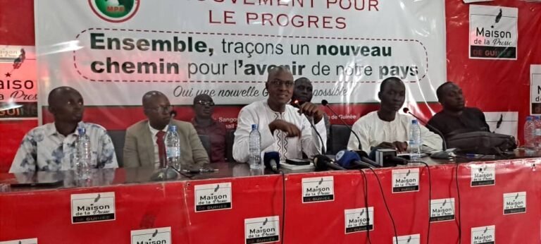 Conakry: LE MOUVEMENT POUR LE PROGRÈS (MPP) anime sa toute première conférence de presse.