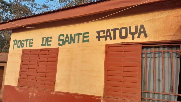 Siguiri (Fatoya) : un jeune homme mortellement poignardé par sa petite amie.