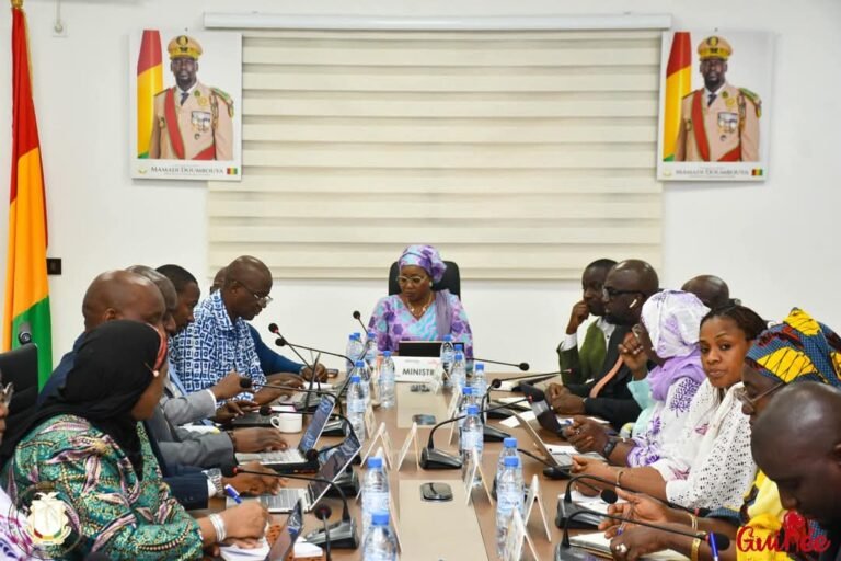 Guinée : Le Ministère de la Promotion féminine, de l’Enfance et des Personnes vulnérables établit des objectifs pour l’année 2025.